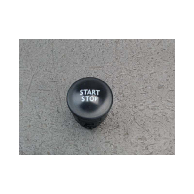 BOUTON DE DEMARRAGE RENAULT LAGUNA