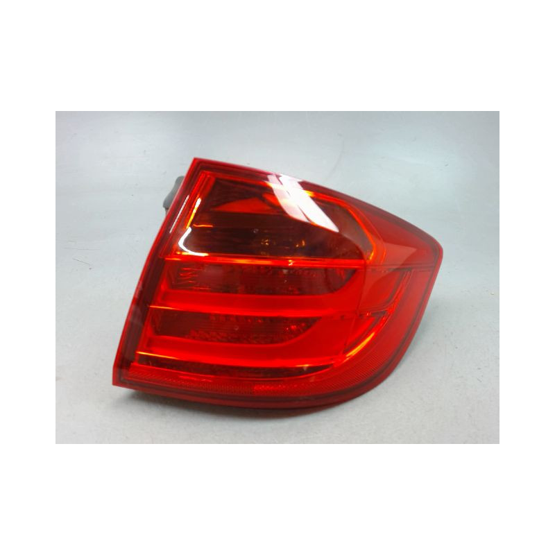 FEU ARRIERE DROIT BMW SERIE 3