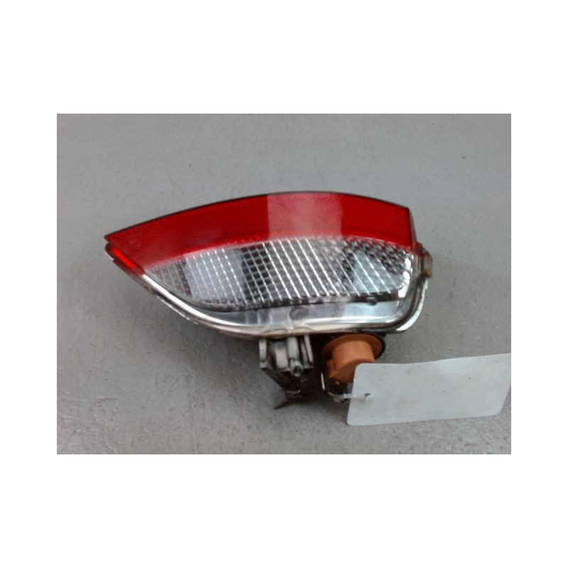 FEU DE PARE-CHOC ARRIERE DROIT RENAULT SCENIC MONOSP. III Phase 1 2009-2011