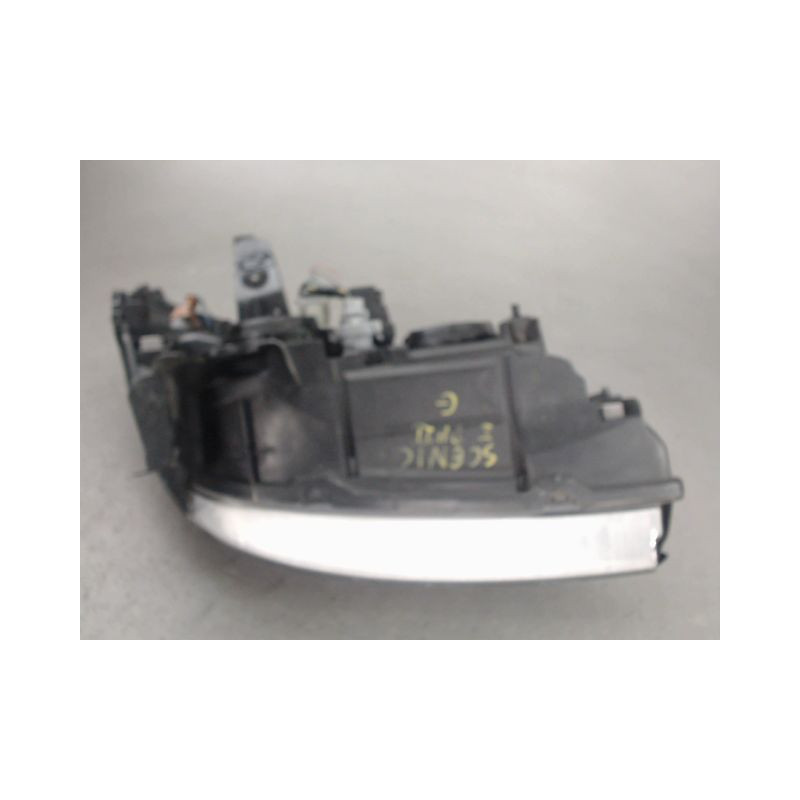 PHARE GAUCHE RENAULT MEGANE