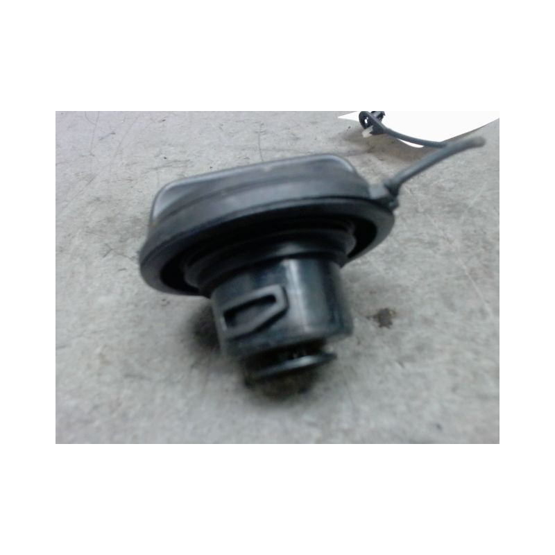 BOUCHON RESERVOIR A CARBURANT FORD FOCUS C-MAX 2007-