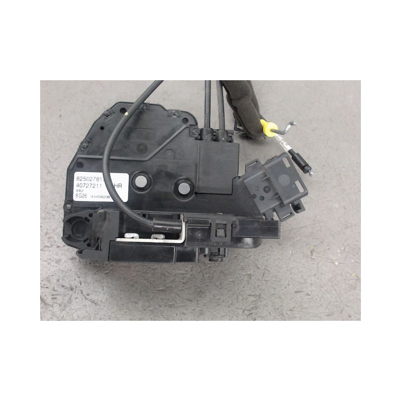 SERRURE PORTE COULISSANTE DROIT RENAULT TRAFIC