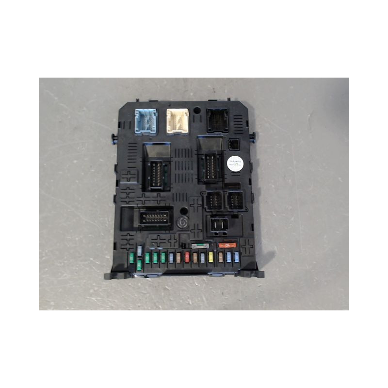 BOITIER GESTION HABITACLE PEUGEOT 308