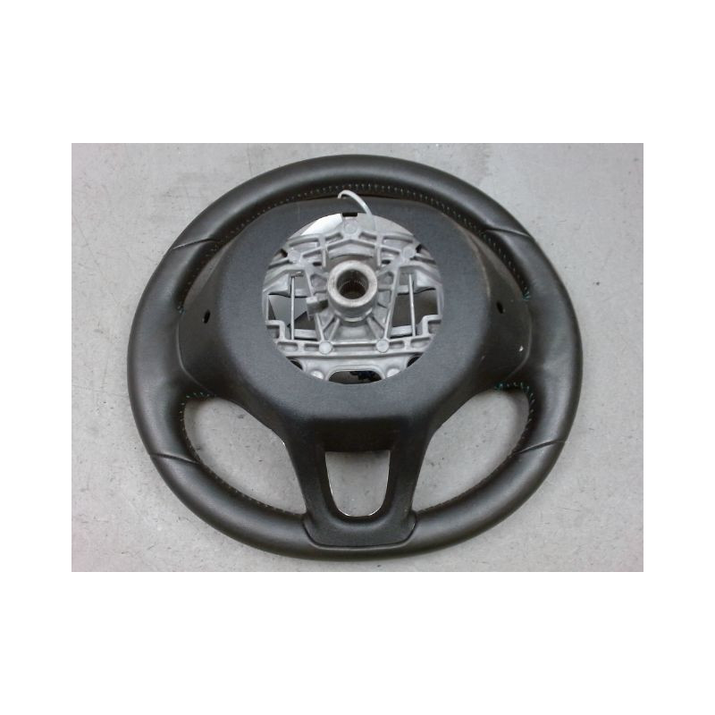 VOLANT DE DIRECTION PEUGEOT 2008