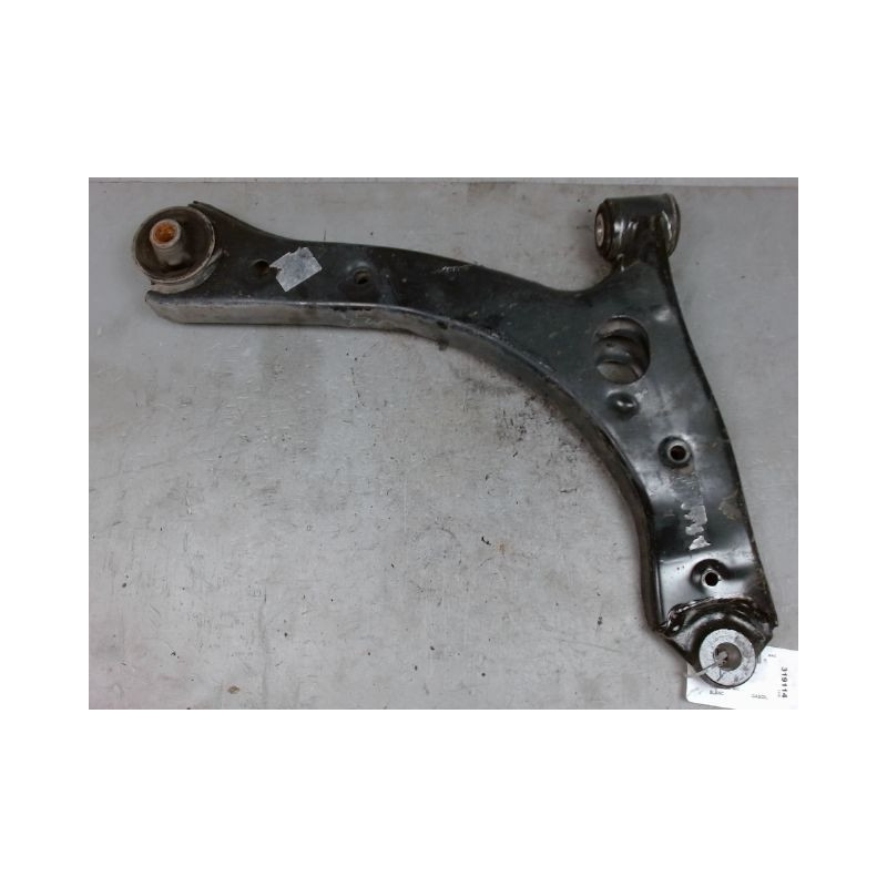 TRIANGLE INFERIEUR AVANT DROIT FORD T.CUSTOM