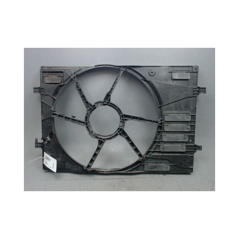 SUPPORT DE VENTILATEUR VOLKSWAGEN POLO