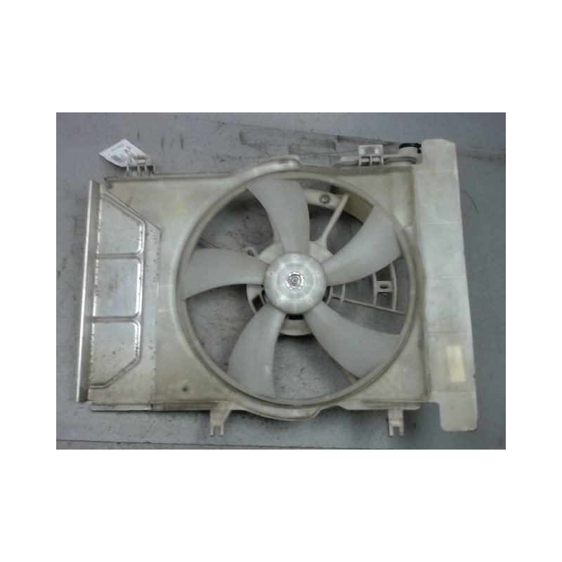 SUPPORT DE VENTILATEUR TOYOTA YARIS II 2010-