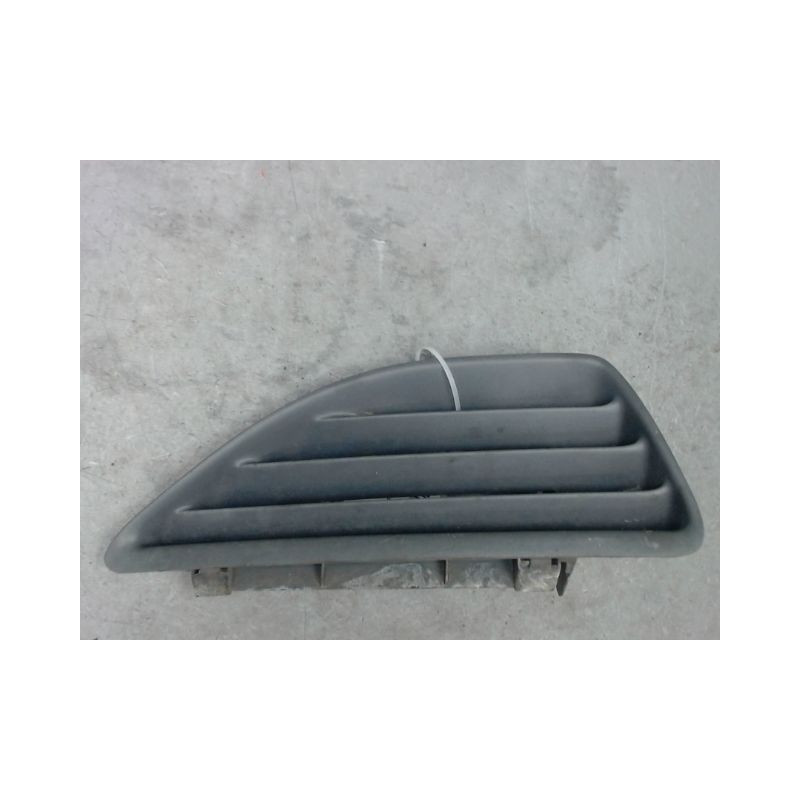 GRILLE CALANDRE GAUCHE RENAULT MEGANE  I CLASSIC PH2 99-02