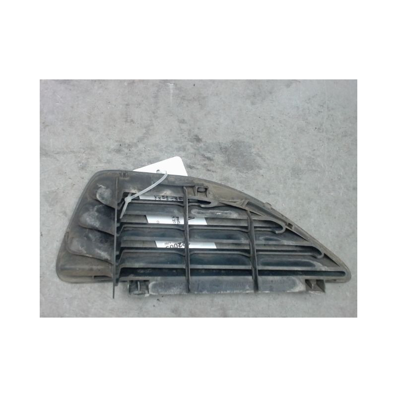 GRILLE CALANDRE GAUCHE RENAULT MEGANE  I CLASSIC PH2 99-02