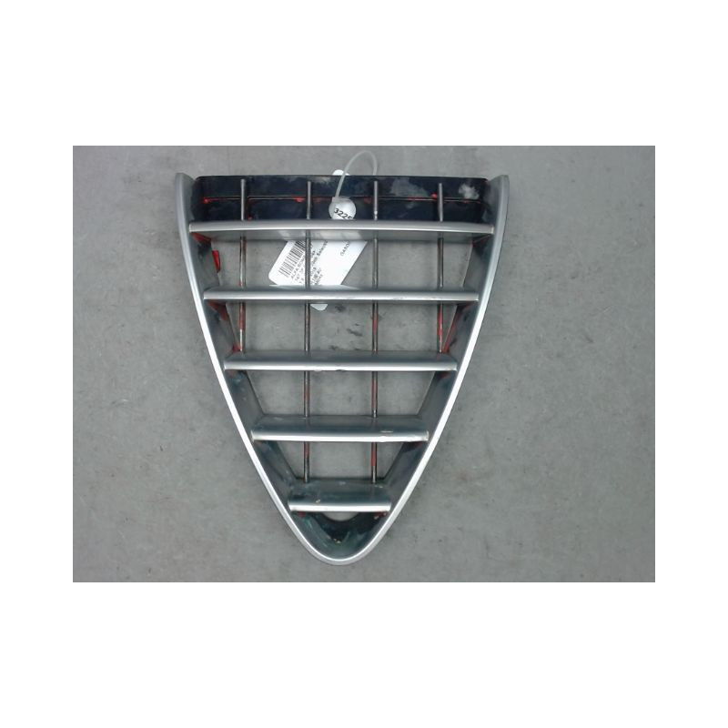 CALANDRE ALFA ROMEO 147 2004-