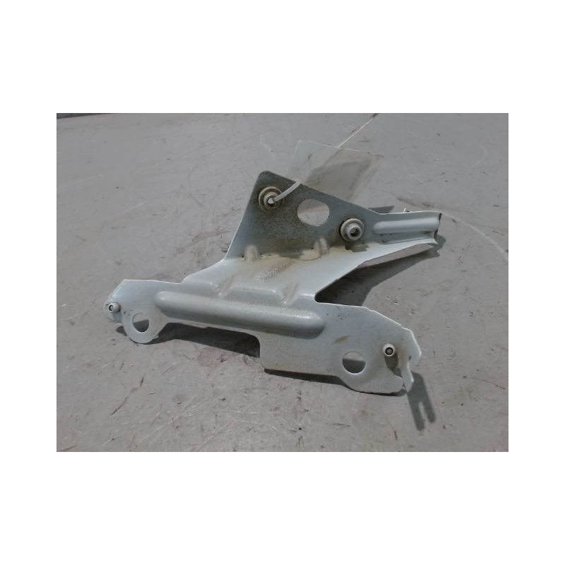 SUPPORT AILE AVD PEUGEOT 3008 2009-