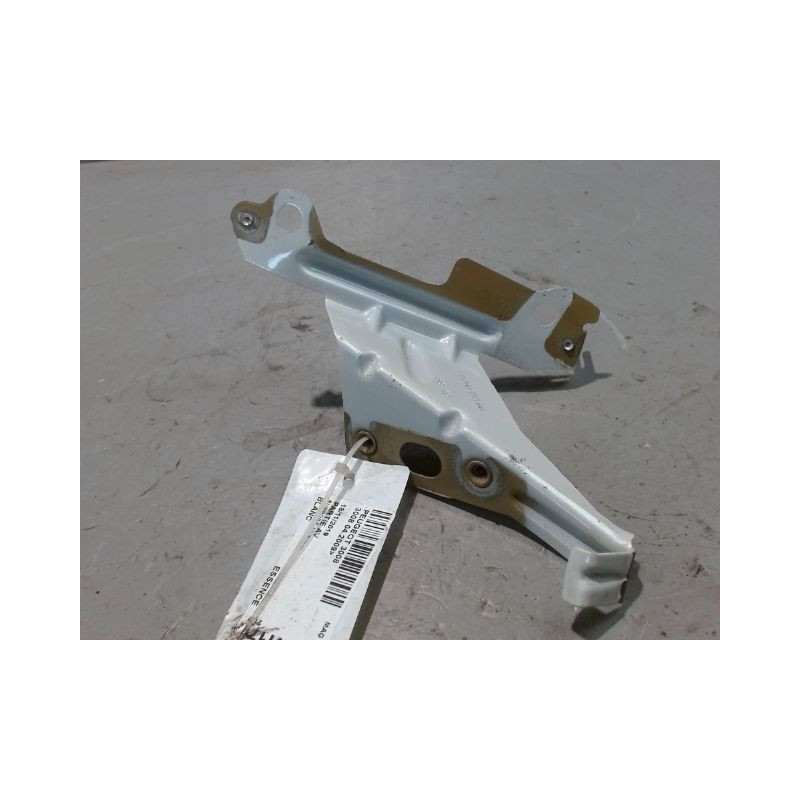 SUPPORT AILE AVD PEUGEOT 3008 2009-