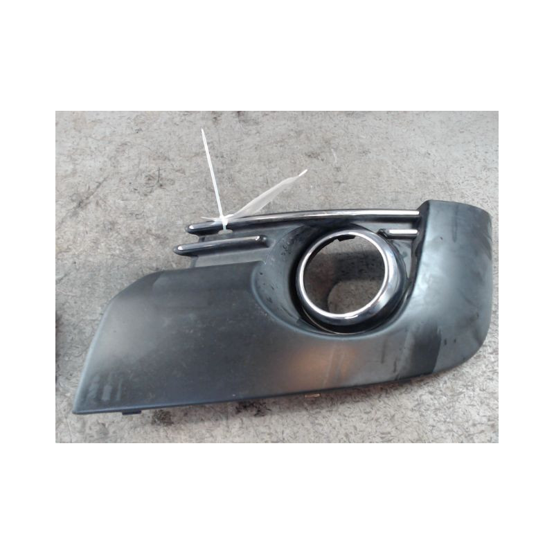 OBTURATEUR PHARE ADDITIONNEL PARE-CHOC AVG PEUGEOT 3008 2009-