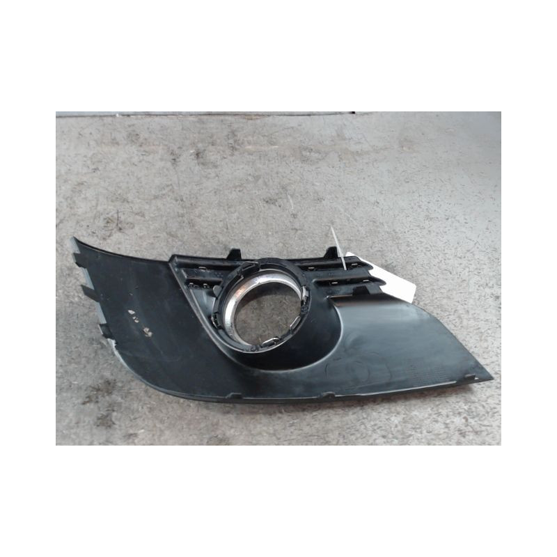 OBTURATEUR PHARE ADDITIONNEL PARE-CHOC AVG PEUGEOT 3008 2009-