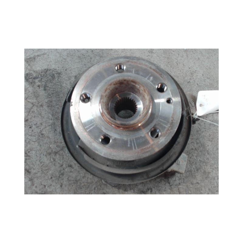PIVOT ARRIERE DROIT MERCEDES VITO FOURGON LONG 2003-