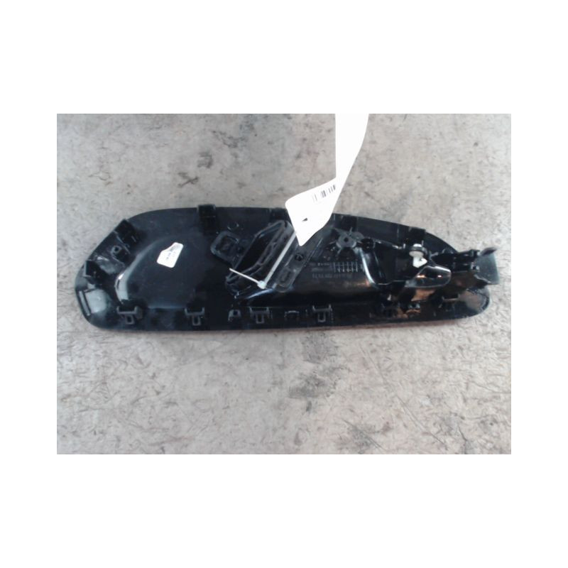 POIGNEE INTERIEURE PORTE AVANT DROIT MERCEDES VITO FOURGON LONG 2003-
