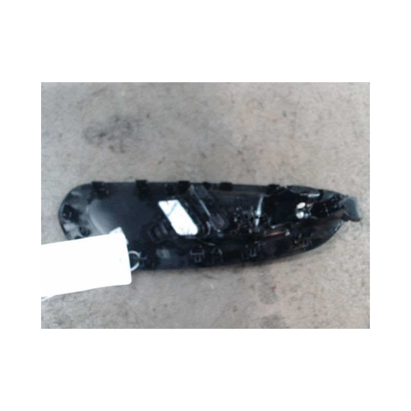 POIGNEE INTERIEURE PORTE AVANT GAUCHE MERCEDES VITO FOURGON LONG 2003-