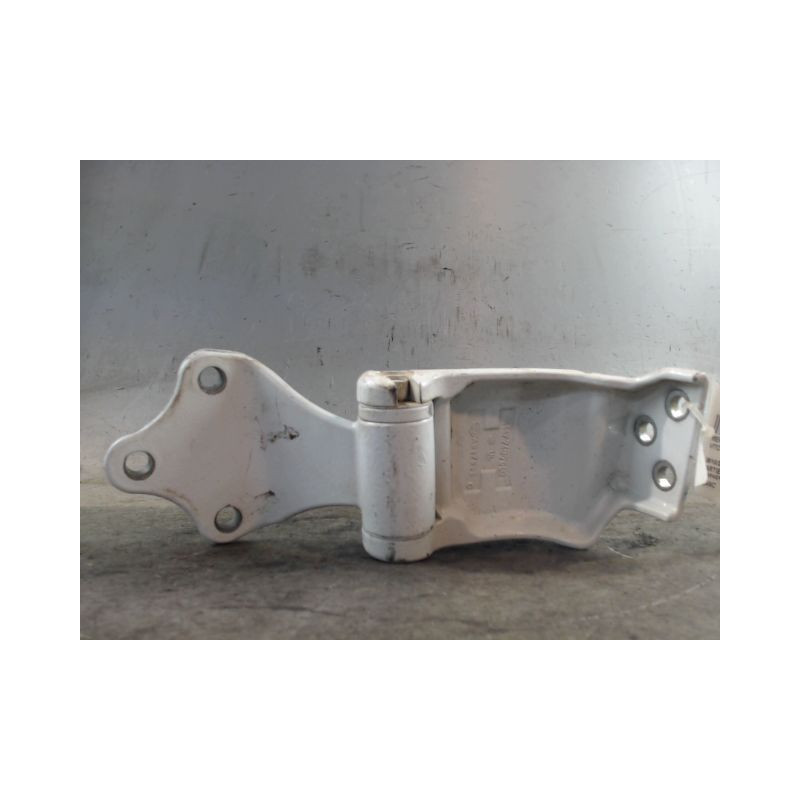 CHARNIERE INF PORTE BATTANTE ARG MERCEDES VITO FOURGON LONG 2003-