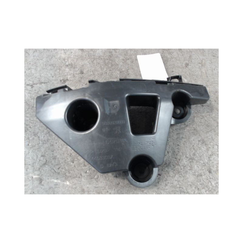 SUPPORT PARE-CHOC ARD PEUGEOT 308 SW 2008-
