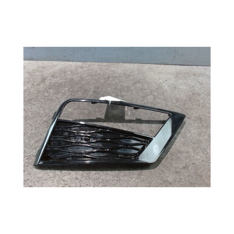 OBTURATEUR PHARE ADDITIONNEL PARE-CHOC AVD SEAT ATECA