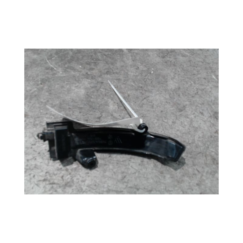 REPETITEUR RETROVISEUR DROIT RENAULT MEGANE