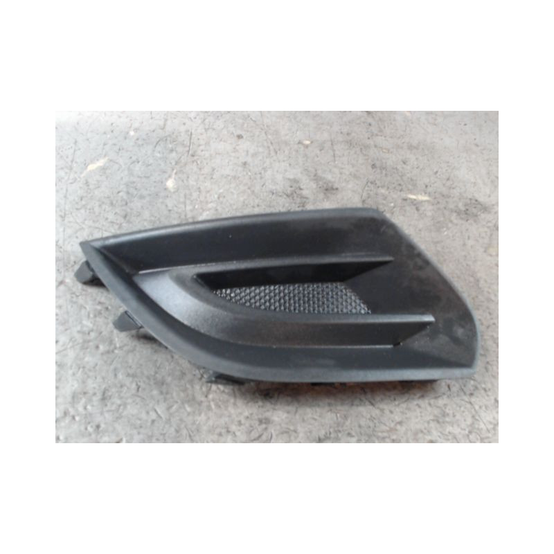 OBTURATEUR PHARE ADDITIONNEL PARE-CHOC AVG OPEL CORSA