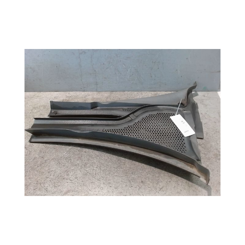 BAIE PARE BRISE VOLKSWAGEN GOLF