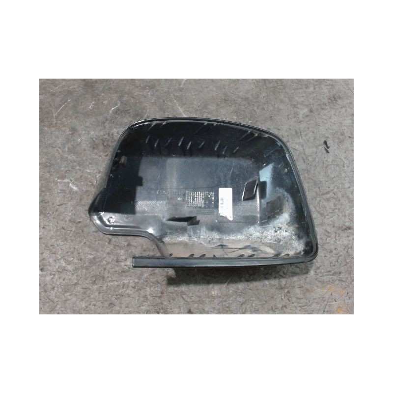 CARENAGE RETROVISEUR EXTERIEUR DROIT B.M.W. X3