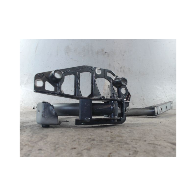 COMPAS DROIT COFFRE ARRIERE MERCEDES CLASSE C 2007-
