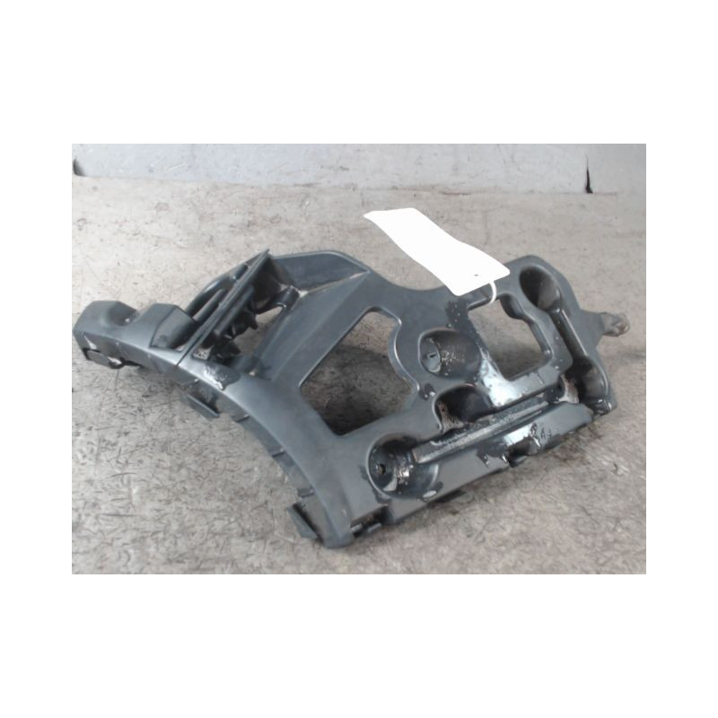 SUPPORT PARE-CHOC ARG RENAULT CAPTUR