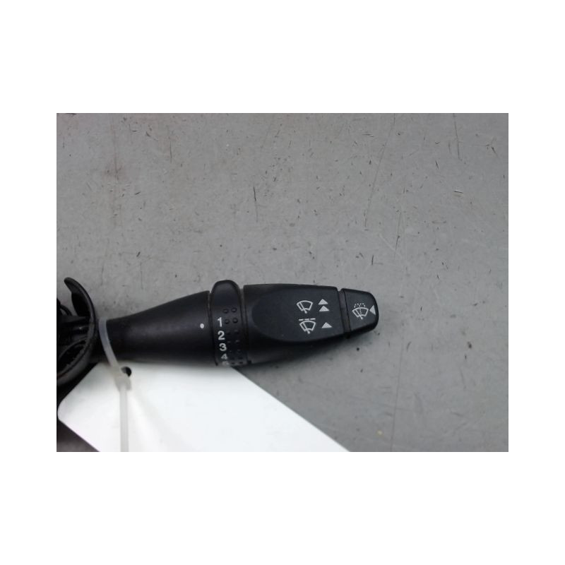 COMMANDE ESSUIE GLACE FORD FIESTA V Phase 2 2005-2008