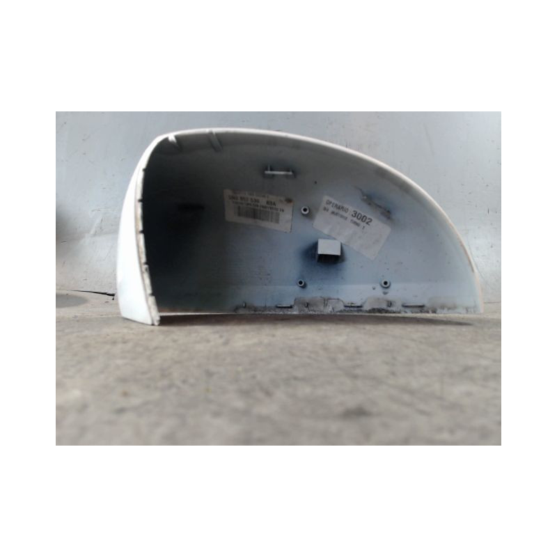 CARENAGE RETROVISEUR EXTERIEUR DROIT VOLKSWAGEN TIGUAN 2009-
