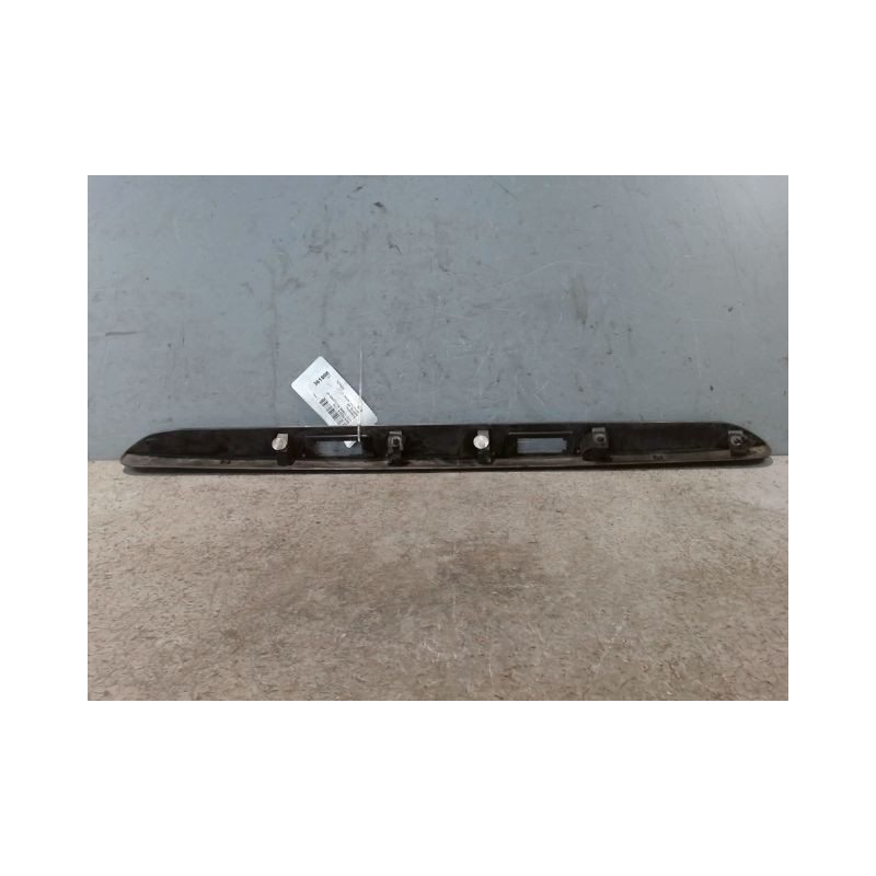 PROTECTION HAYON MERCEDES VITO COMBI EXTLONG 03-