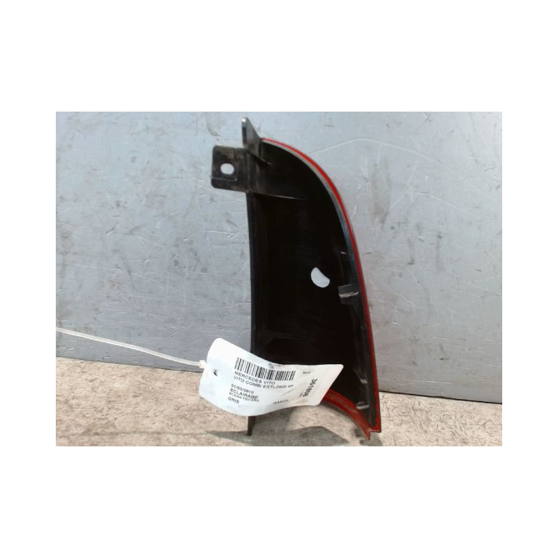 ECRAN FEU ARRIERE GAUCHE MERCEDES VITO COMBI EXTLONG 03-