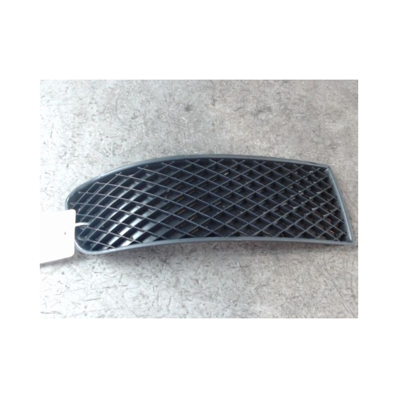 OBTURATEUR PHARE ADDITIONNEL PARE-CHOC AVG VOLKSWAGEN POLO 99-2001