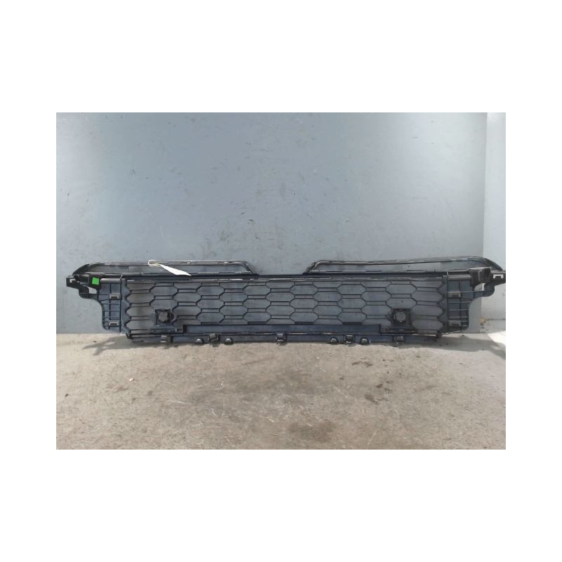 GRILLE PARE-CHOC AVANT SKODA KAMIQ