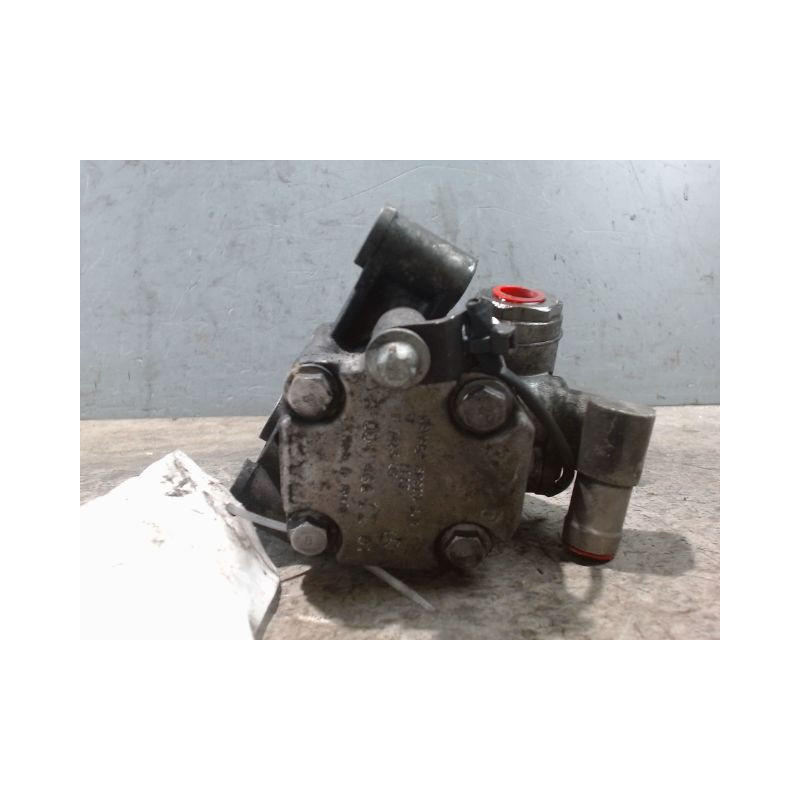 POMPE DIRECTION ASSISTEE MERCEDES CLASSE E 2006-
