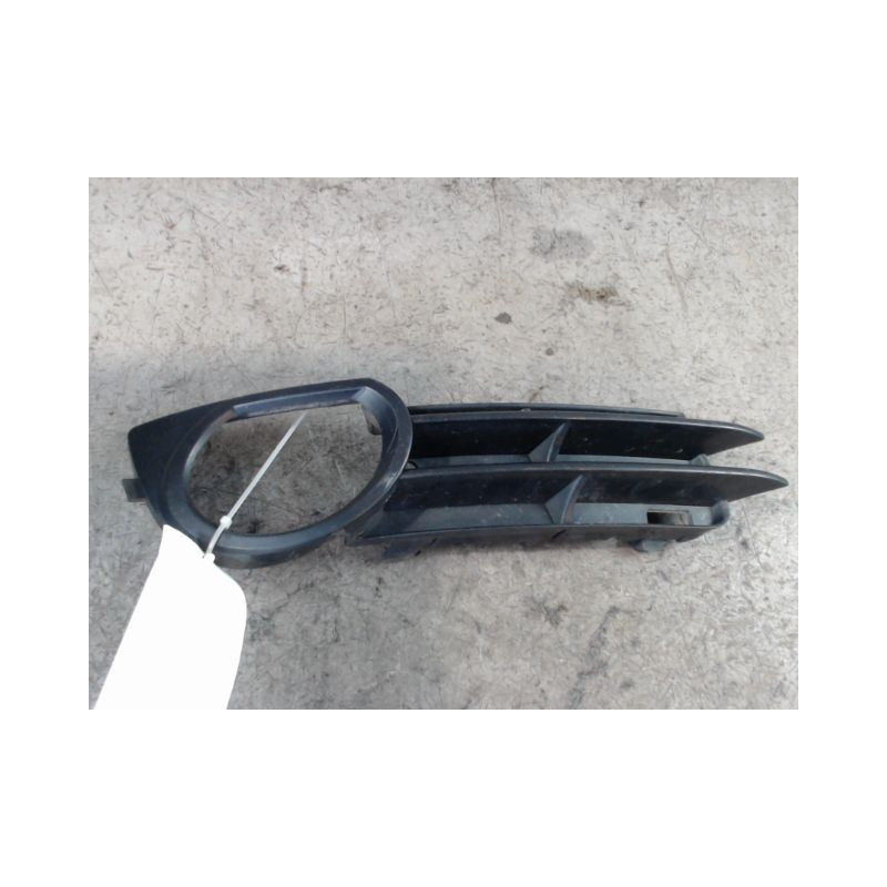 OBTURATEUR PHARE ADDITIONNEL PARE-CHOC AVD AUDI A3 SPORTBACK
