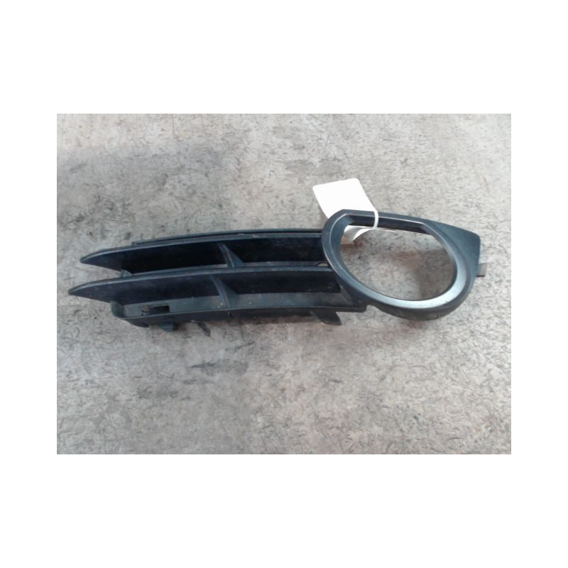 OBTURATEUR PHARE ADDITIONNEL PARE-CHOC AVG AUDI A3 SPORTBACK