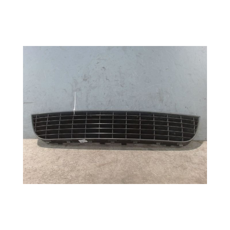 GRILLE PARE-CHOC AVANT FIAT GRANDE PUNTO 2005-