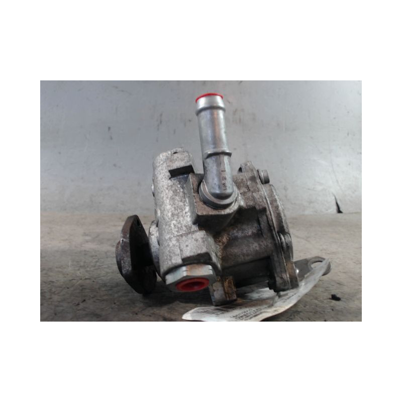 POMPE DIRECTION ASSISTEE B.M.W. X1