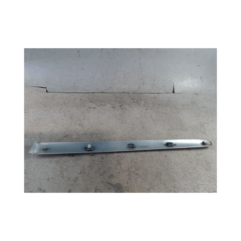 PROTECTION PORTE ARRIERE DROIT PEUGEOT 206 5P