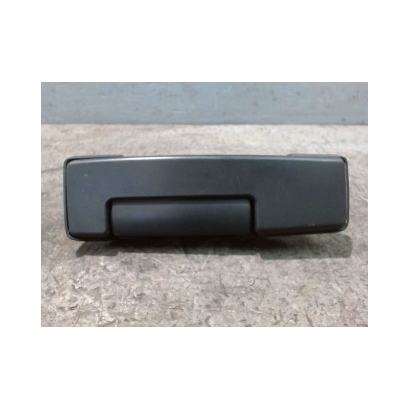 POIGNEE EXTERIEURE PORTE COULISSANTE GAUCHE DACIA DOKKER