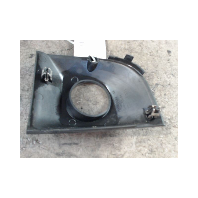 OBTURATEUR PHARE ADDITIONNEL PARE-CHOC AVD FIAT 500 2007-