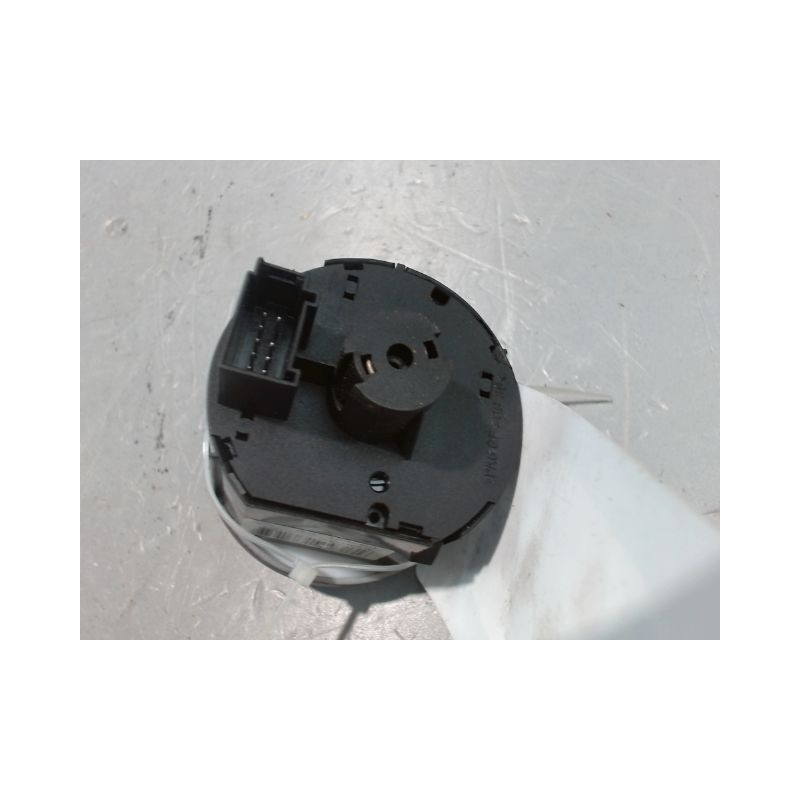 COMMANDE ECLAIRAGE VOLKSWAGEN GOLF VI 2008-