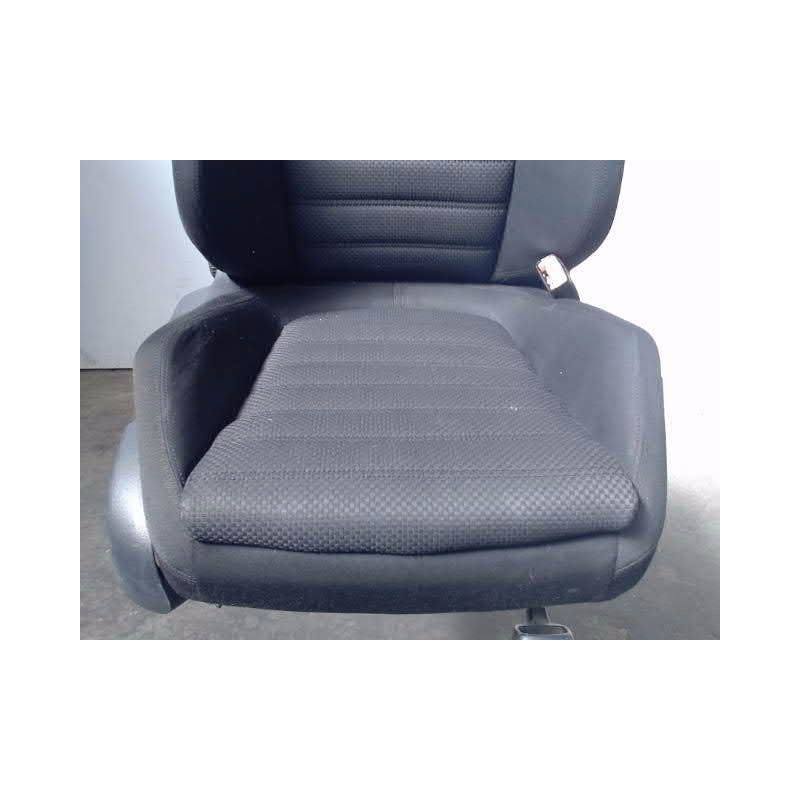 SIEGE AVANT DROIT VOLKSWAGEN PASSAT SW 2005-