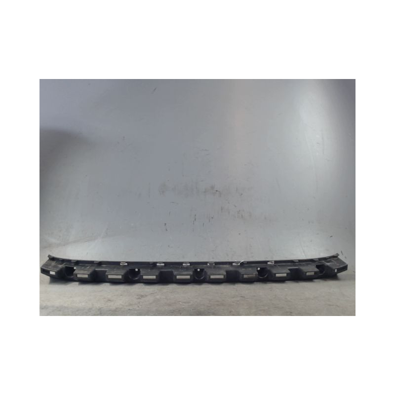 SUPPORT CENTRAL PARE-CHOC ARRIERE  SKODA FABIA 2 TDI 80