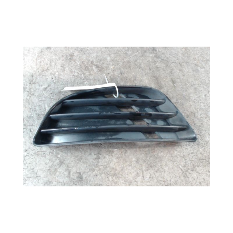 OBTURATEUR PHARE ADDITIONNEL PARE-CHOC AVG FORD FIESTA 02 -05