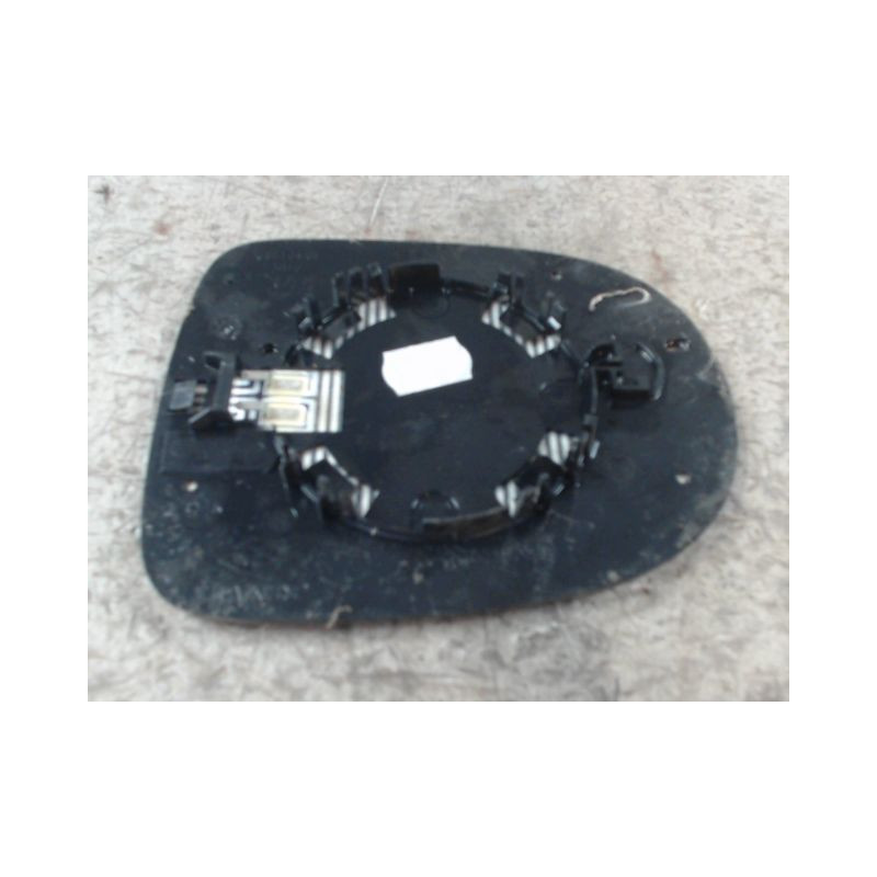 GLACE RETROVISEUR EXT D RENAULT CLIO III 2010-