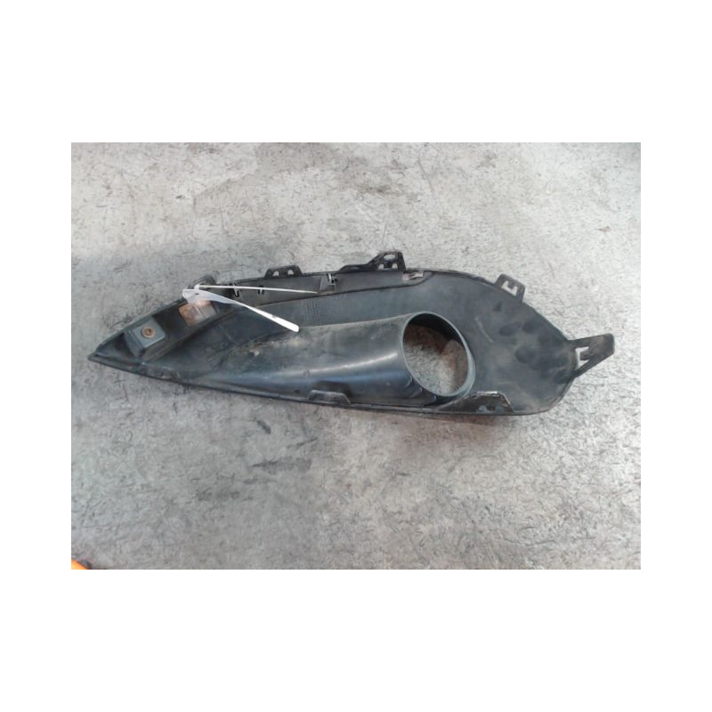 OBTURATEUR PHARE ADDITIONNEL PARE-CHOC AVG PEUGEOT 208